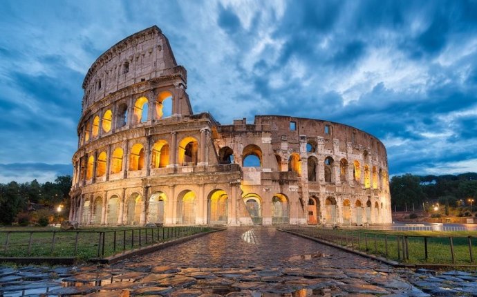 Top 10 Most Famous Structures in The World